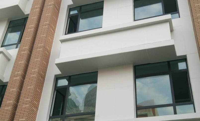 建筑外墻保溫材料的蒸汽滲透系數(shù)指的是什么?