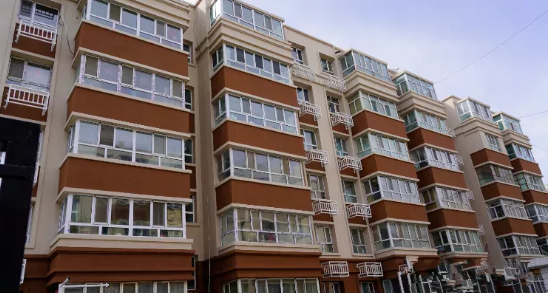 新疆巴州更換60余萬(wàn)平米外墻保溫材料 筑牢居民小區(qū)“防火墻”